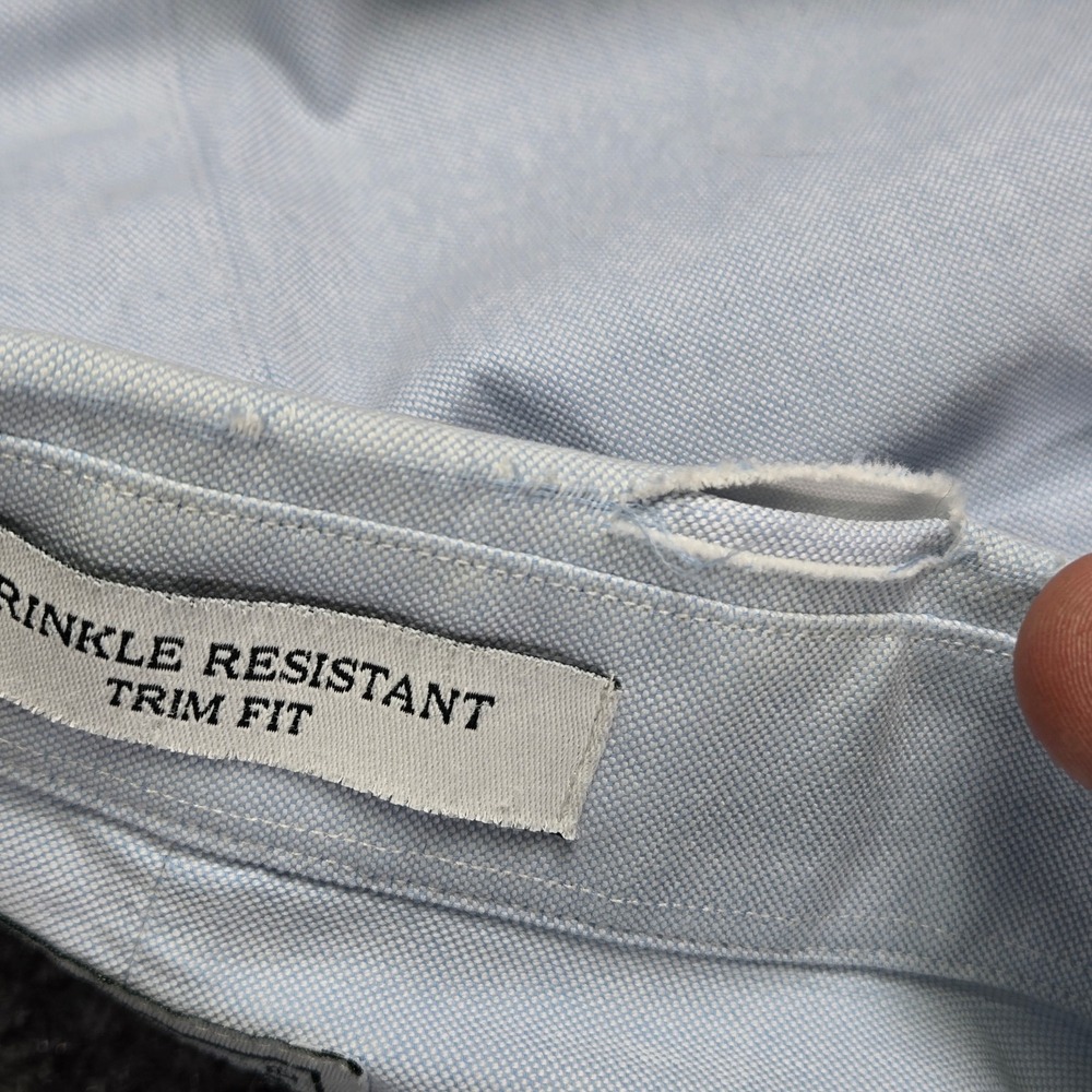 L.L. Bean Dress Shirt Mens 16-32 256513 Blue Wrinkle Resistant Button-Down Trim - Picture 11 of 14
